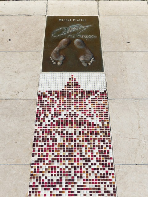 阿斯：在爱犬走失后，拉姆塞与美洲狮解约并离开墨西哥